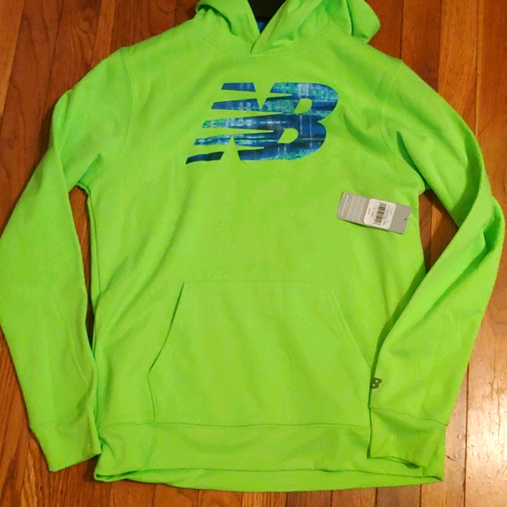 (SOLD)NWT Final price Drop! Can fit Med in Women